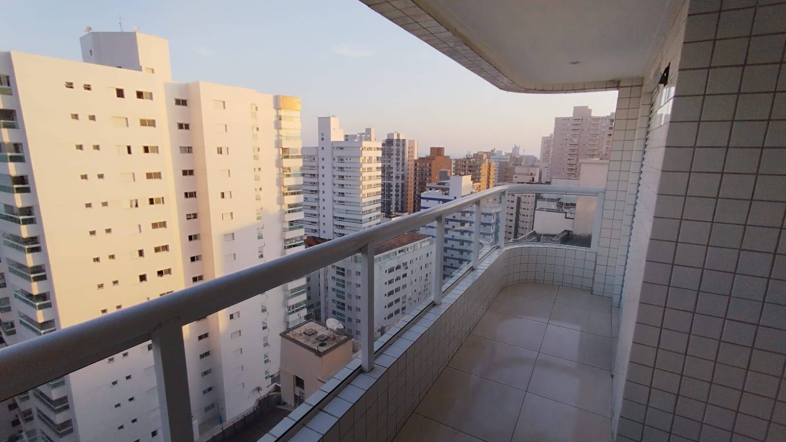 Apartamento à venda com 2 quartos, 92m² - Foto 2