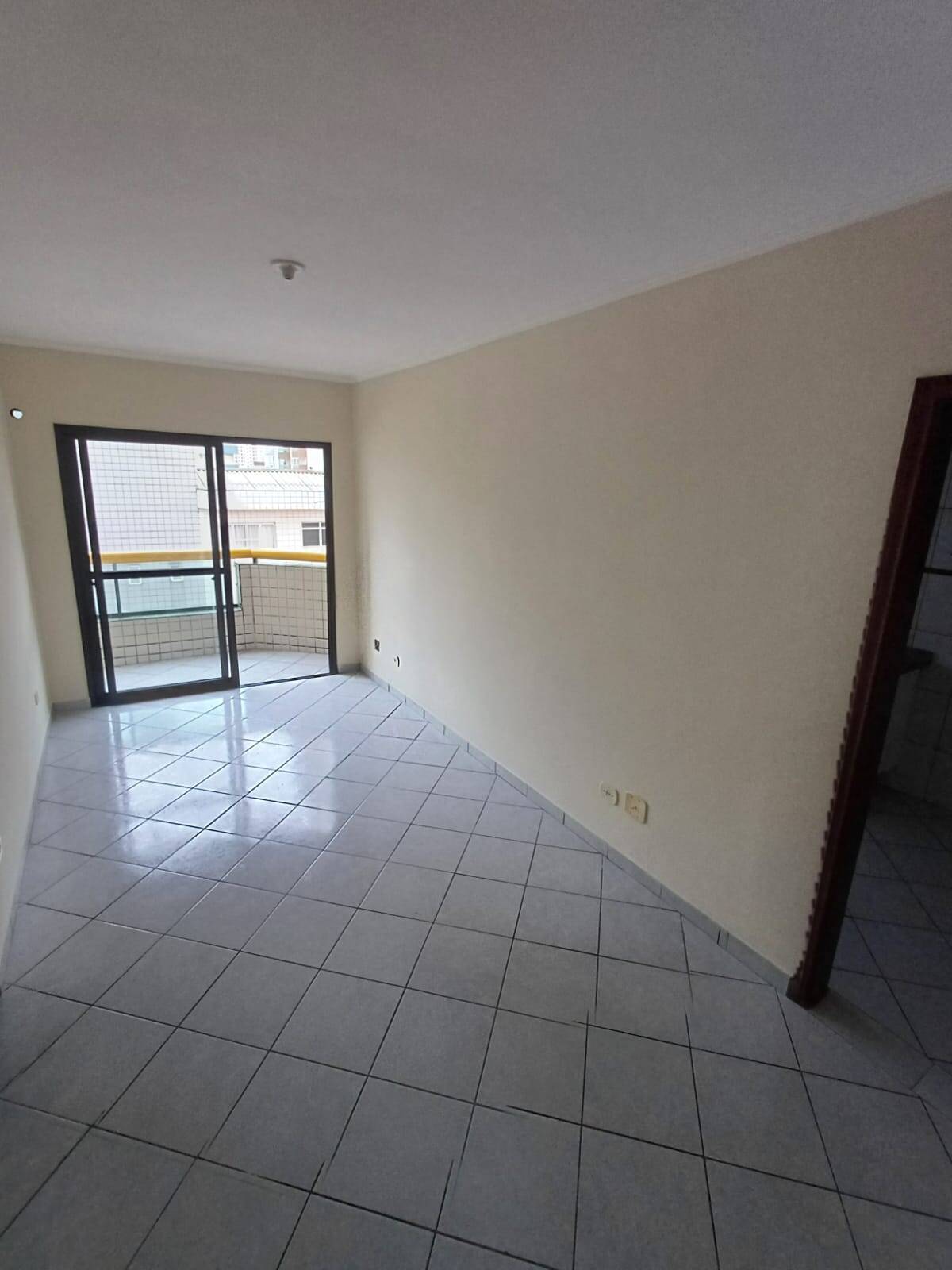 Apartamento para alugar com 1 quarto - Foto 1