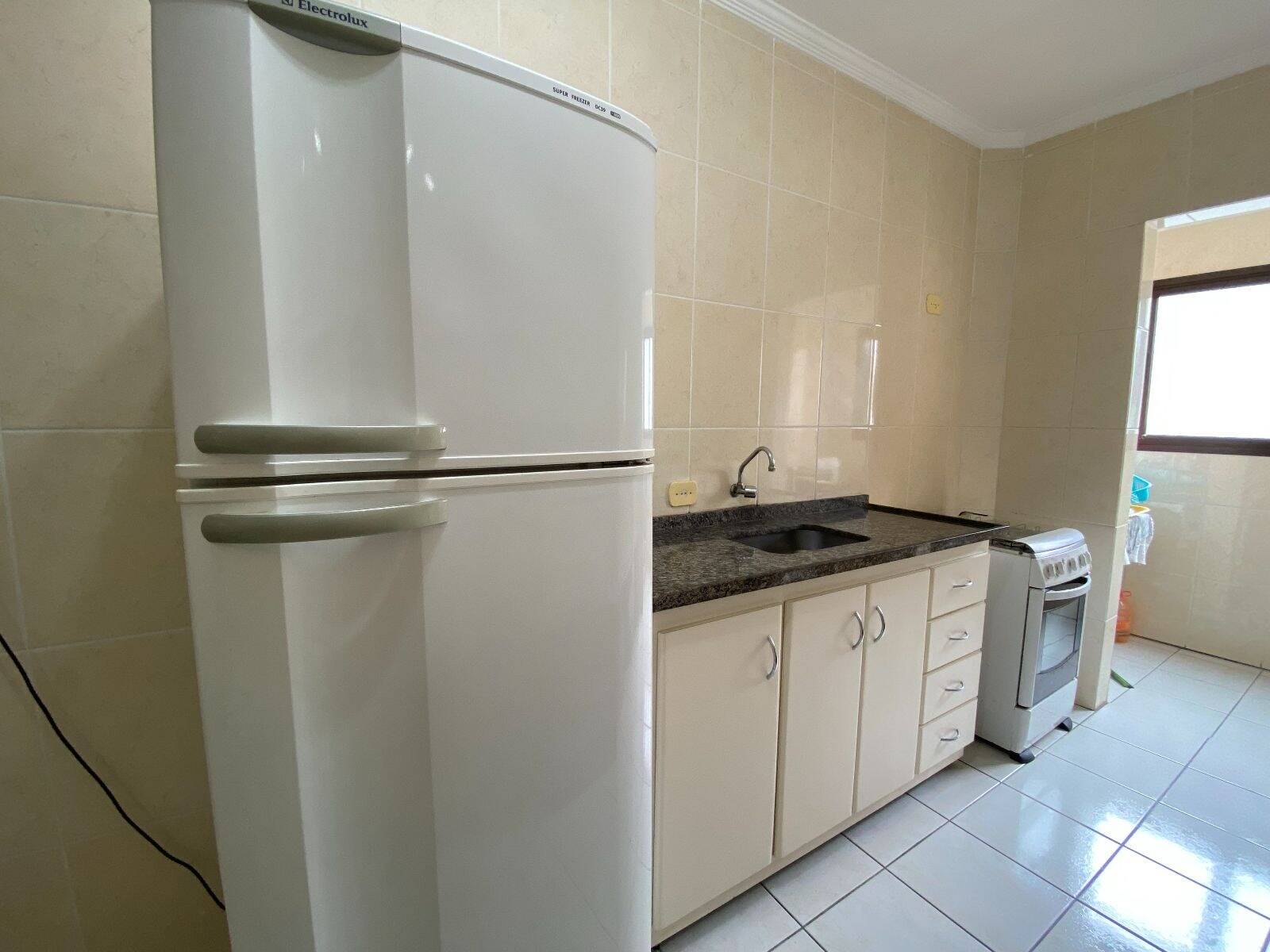 Apartamento à venda com 2 quartos, 65m² - Foto 7