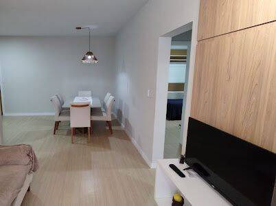 Apartamento à venda com 2 quartos, 80m² - Foto 4