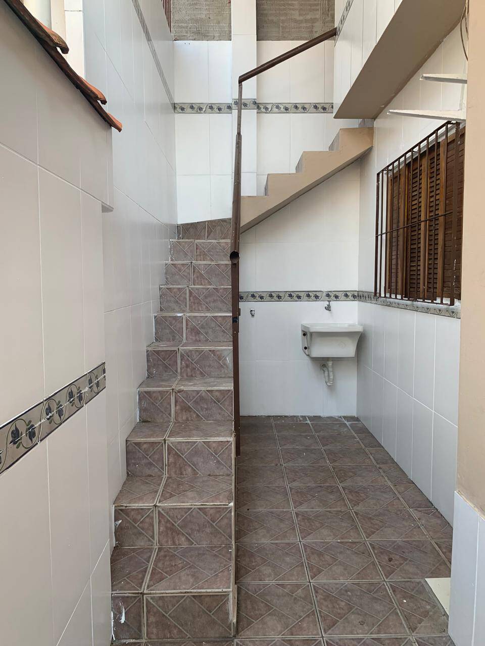 Casa à venda com 2 quartos, 92m² - Foto 4