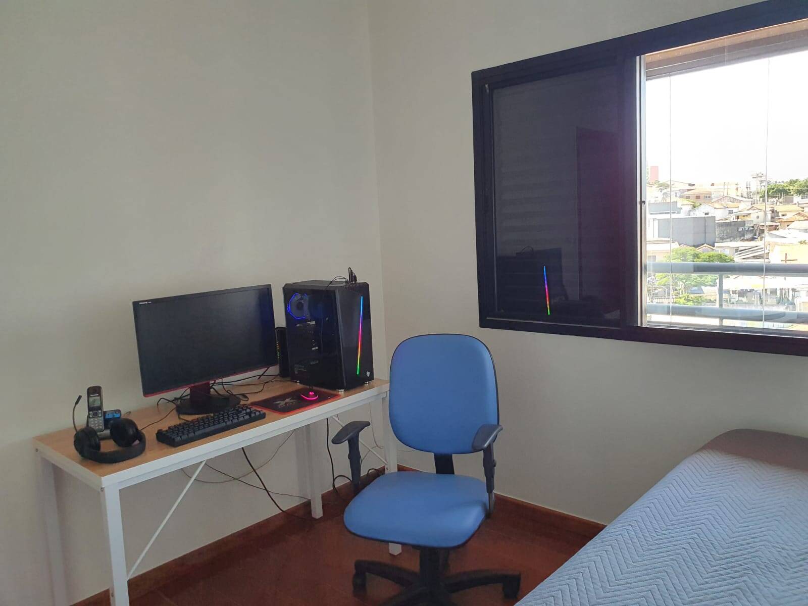 Apartamento à venda com 3 quartos, 98m² - Foto 17