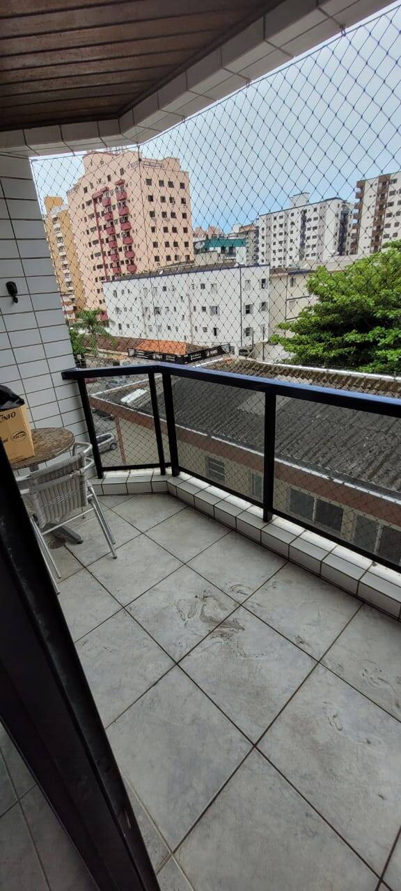 Apartamento à venda com 3 quartos, 180m² - Foto 3