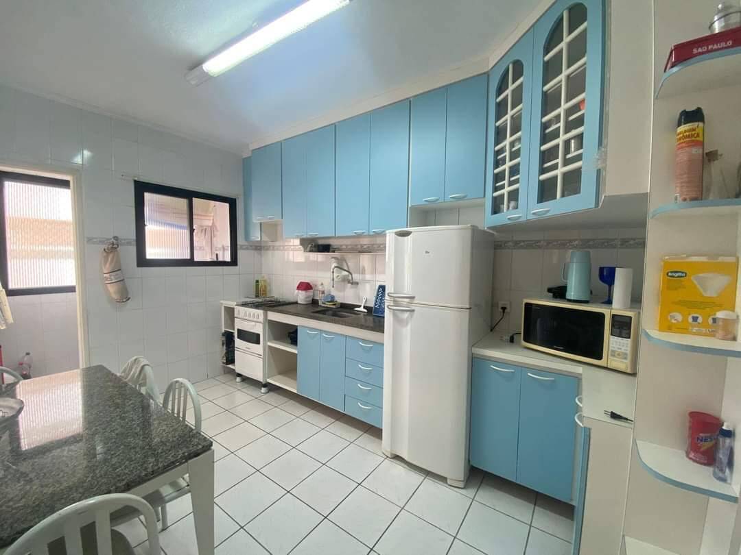 Apartamento à venda com 2 quartos, 80m² - Foto 13