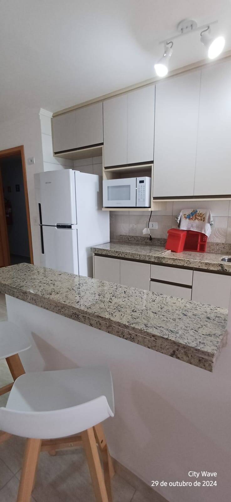 Apartamento à venda com 2 quartos, 75m² - Foto 5