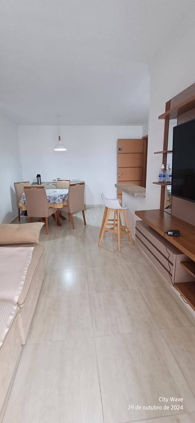 Apartamento à venda com 2 quartos, 75m² - Foto 8