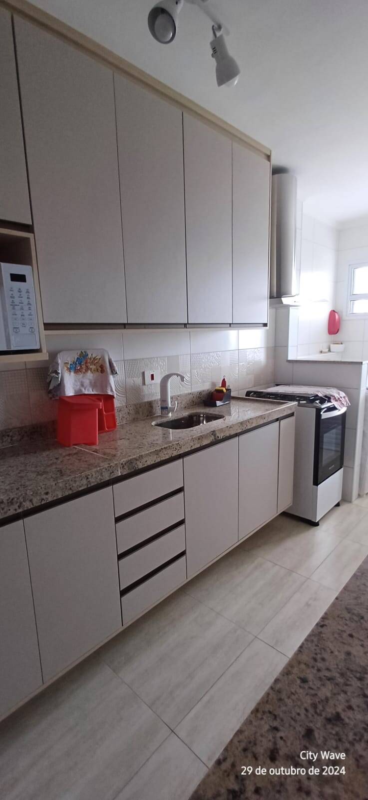 Apartamento à venda com 2 quartos, 75m² - Foto 15