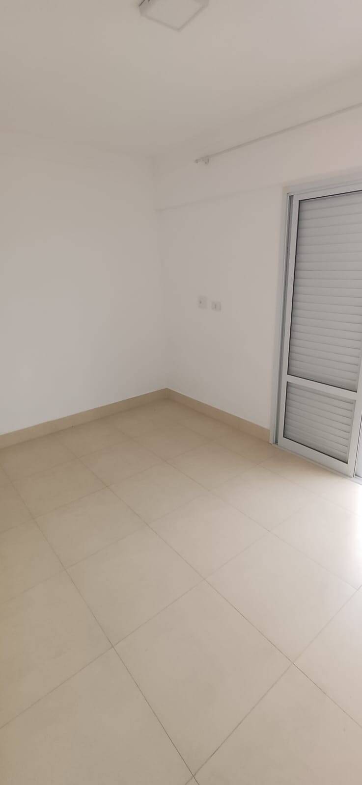 Apartamento à venda e aluguel com 3 quartos, 123m² - Foto 9