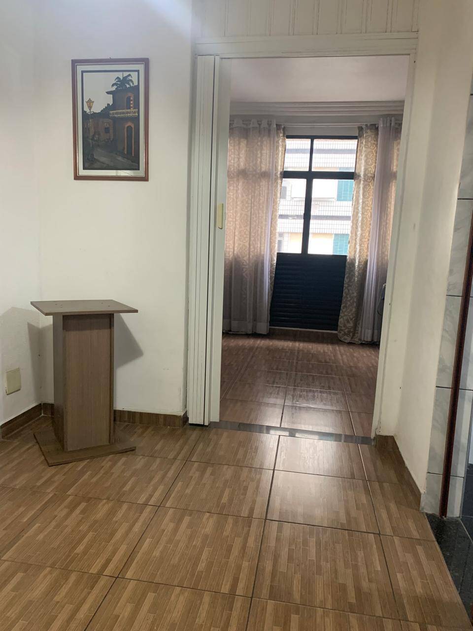 Apartamento à venda com 1 quarto, 48m² - Foto 2