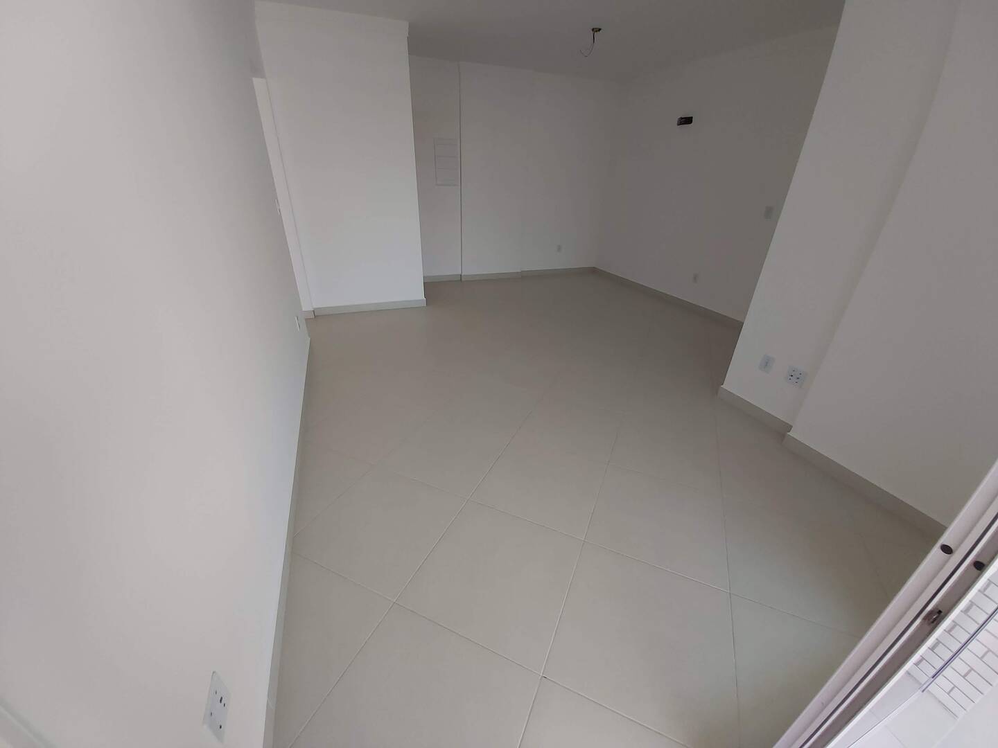 Apartamento para alugar com 3 quartos, 121m² - Foto 14