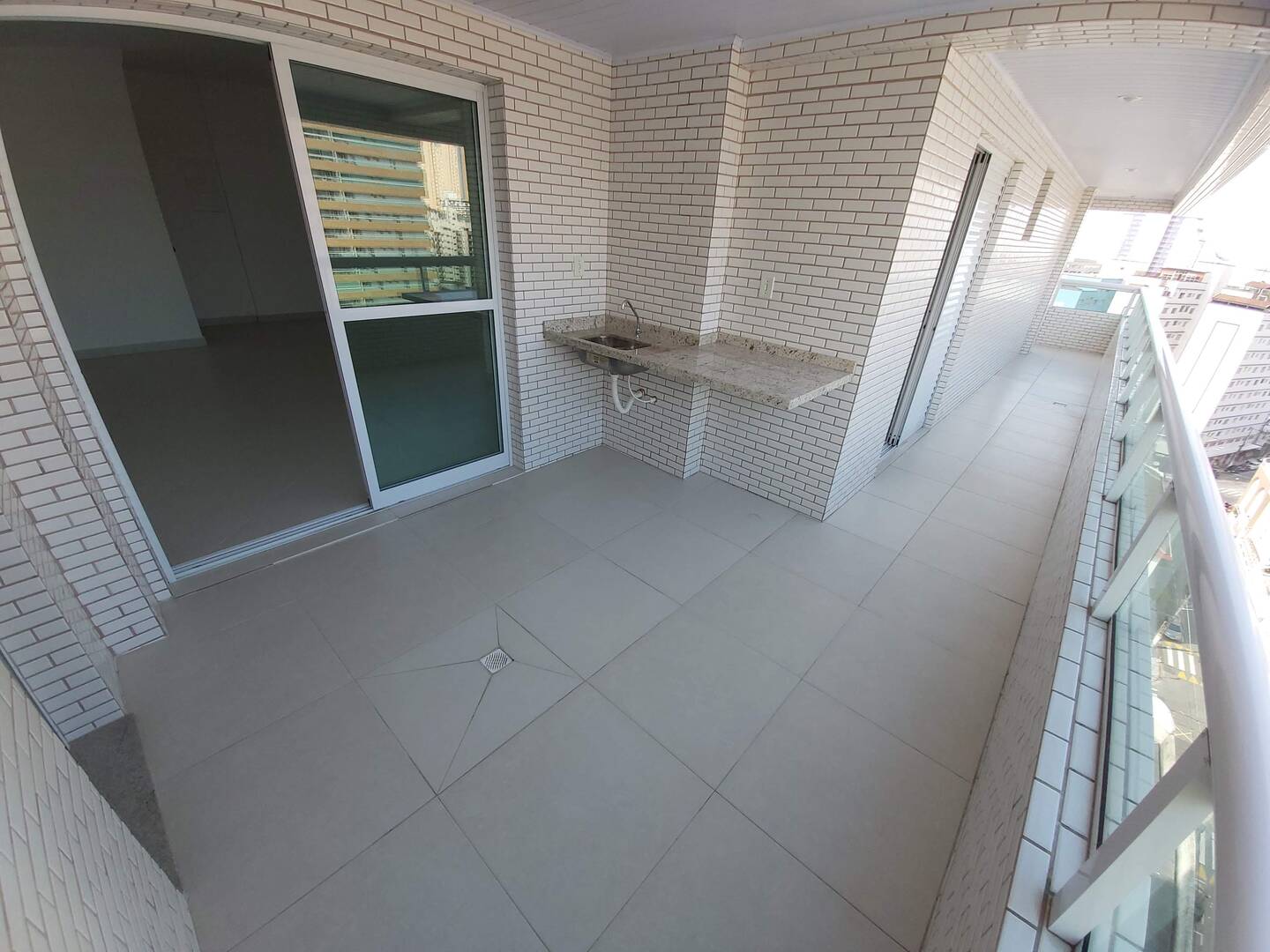 Apartamento para alugar com 3 quartos, 121m² - Foto 15