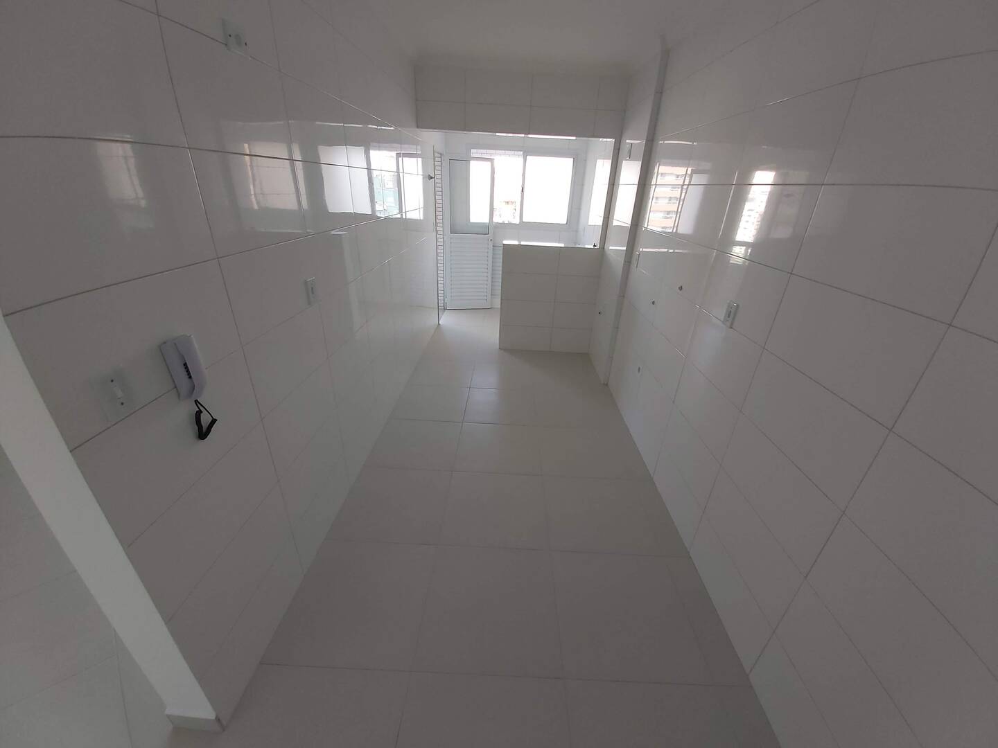 Apartamento para alugar com 3 quartos, 121m² - Foto 18