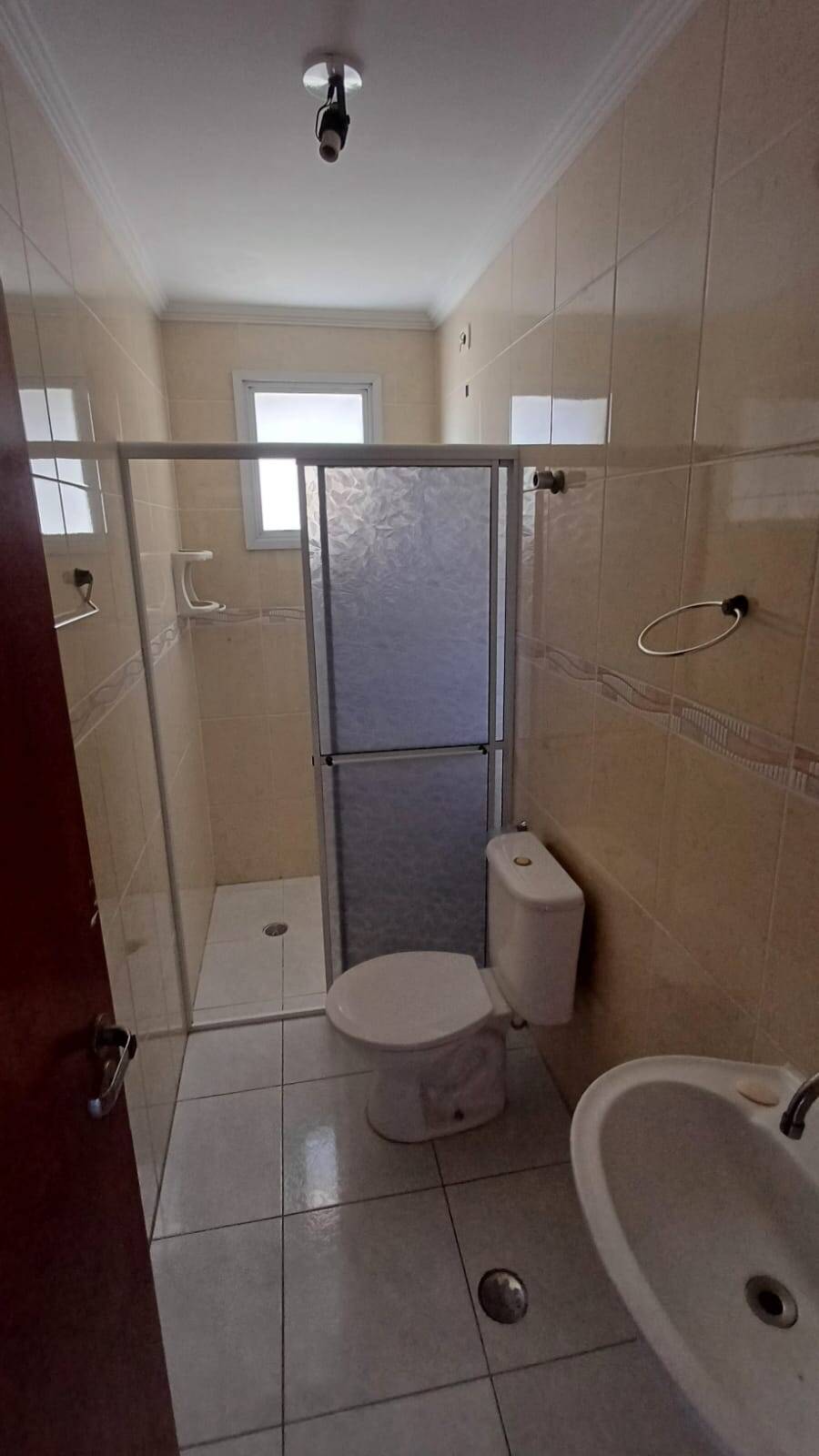 Apartamento para alugar com 2 quartos, 92m² - Foto 5