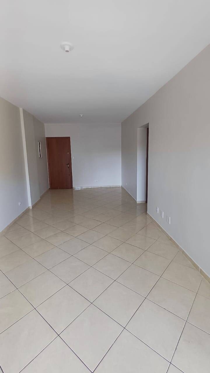 Apartamento para alugar com 2 quartos - Foto 3