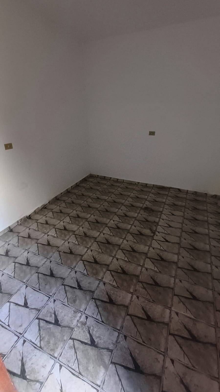 Casa para alugar com 2 quartos, 140m² - Foto 17