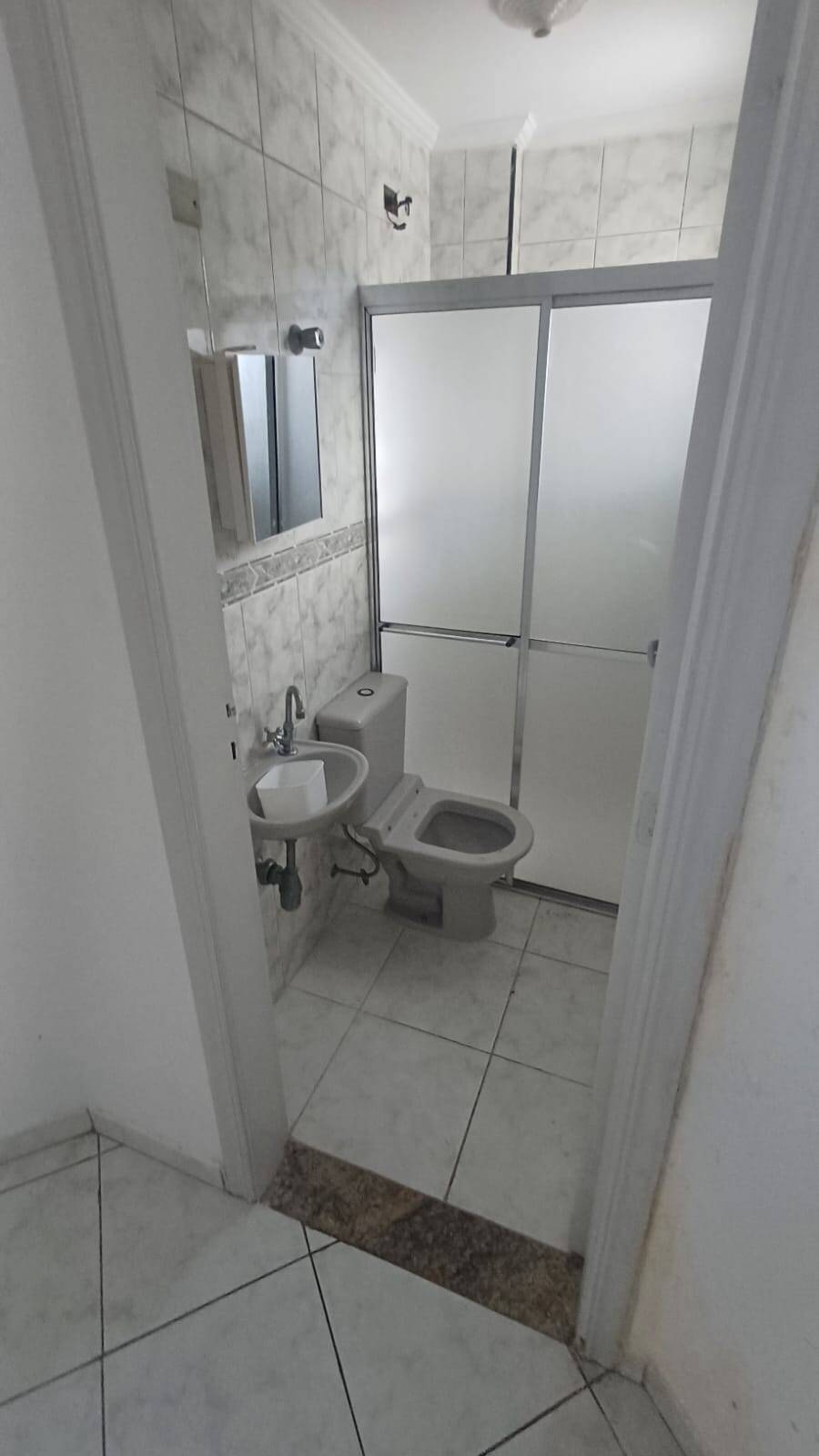 Apartamento para alugar com 2 quartos, 100m² - Foto 13