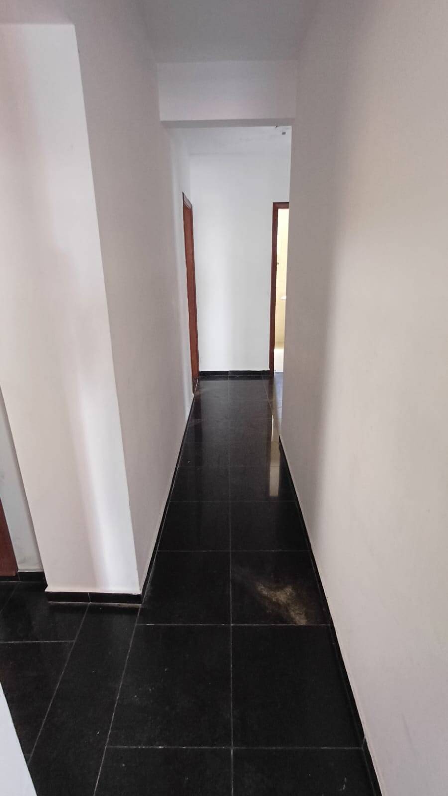 Apartamento para alugar com 3 quartos, 264m² - Foto 4