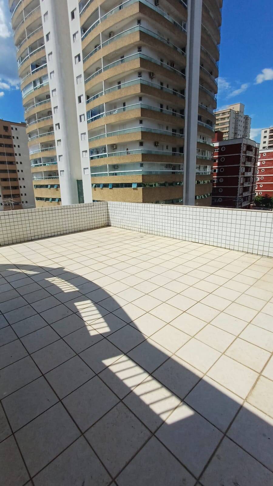 Apartamento para alugar com 3 quartos, 264m² - Foto 15