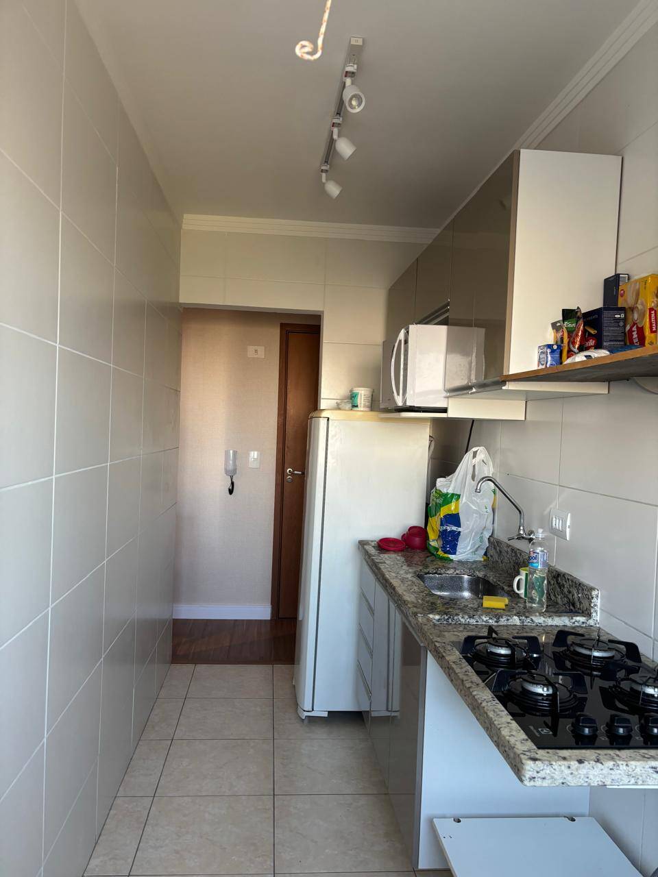 Apartamento à venda com 1 quarto, 40m² - Foto 12